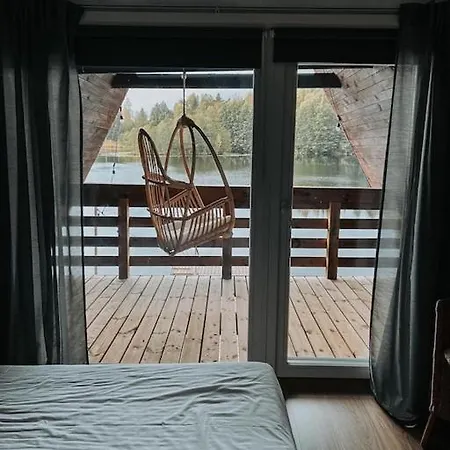 Chalet Saarjaerve Vaeike Puhkemaja Jaerve Aeaeres Viira